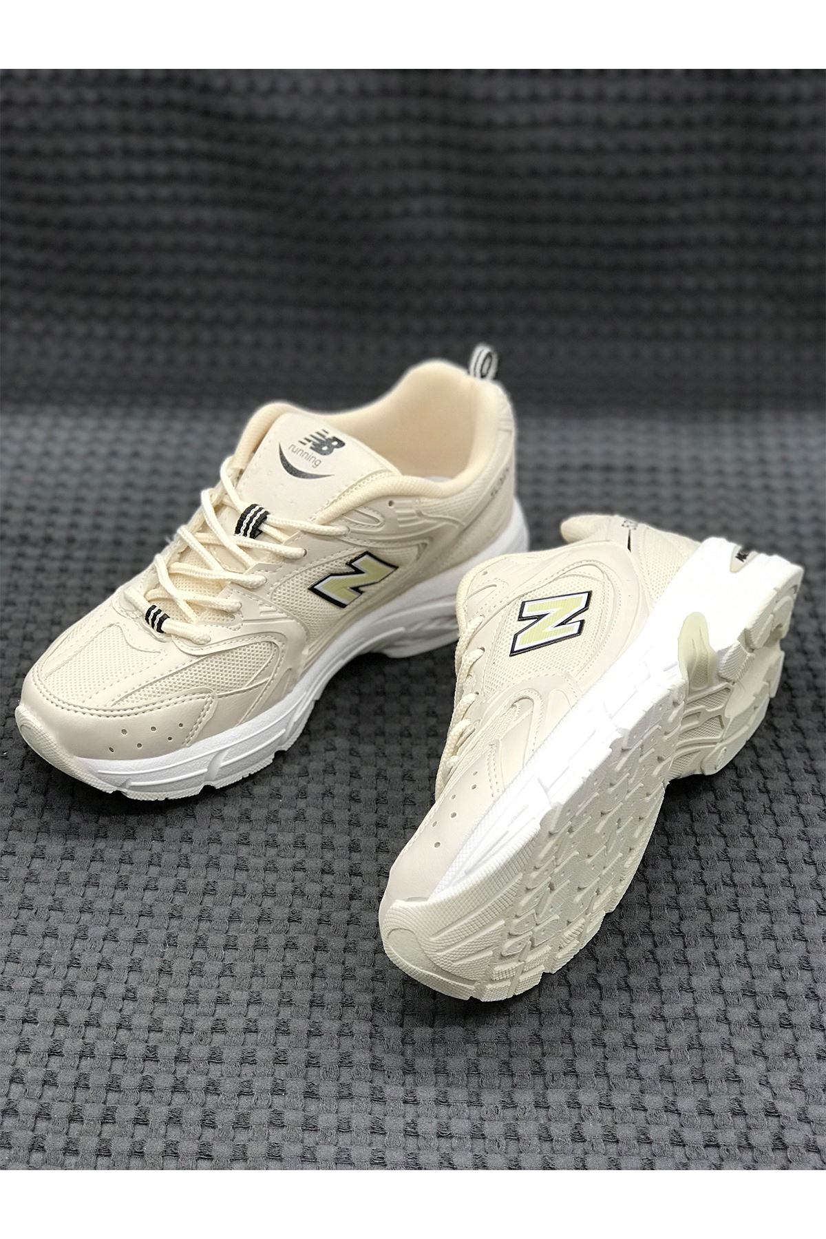 New balance 530 Bej Aleynan n Ayakkab lari