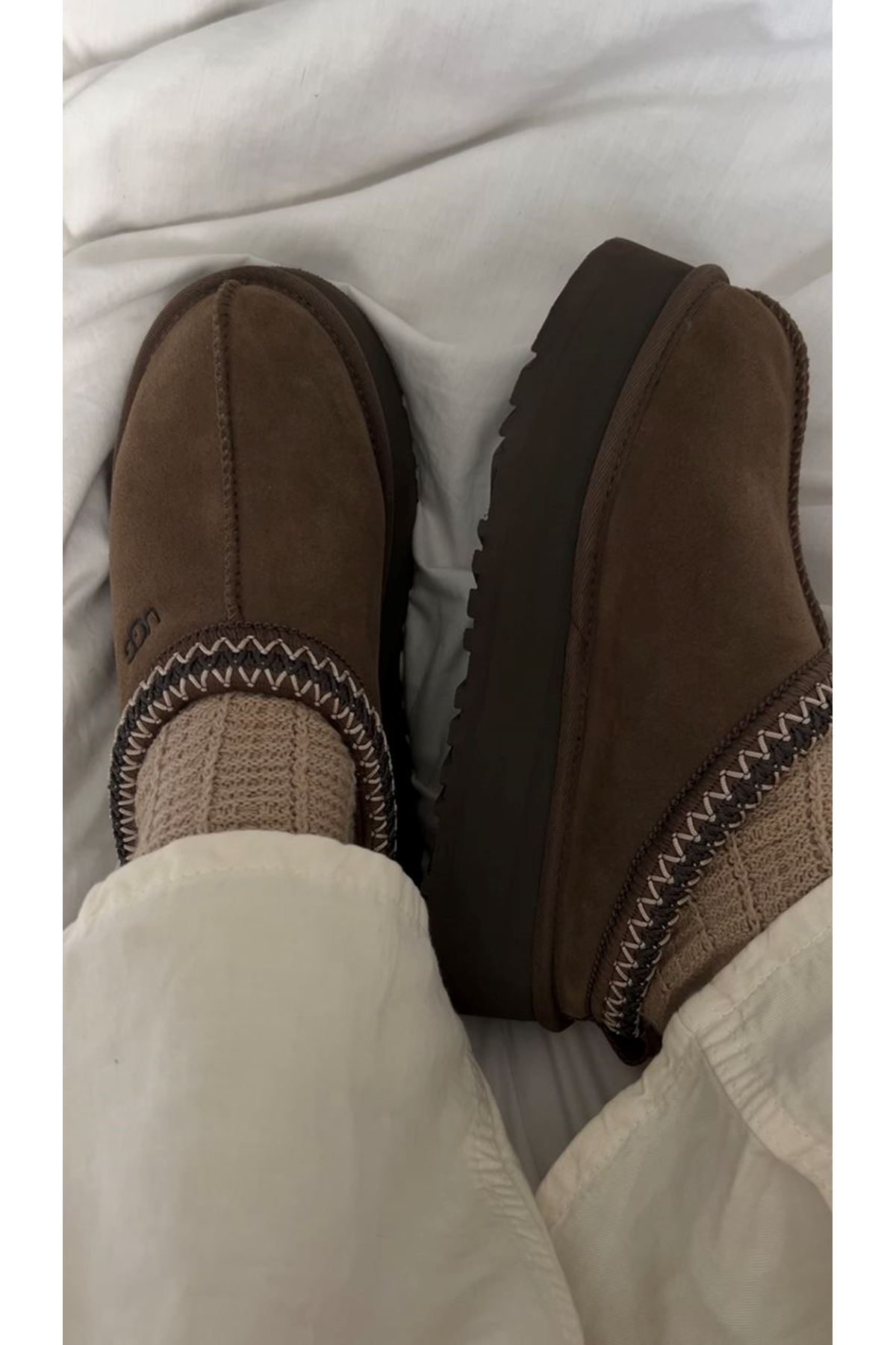 UGG Gondol Terlik Acı Kahve 