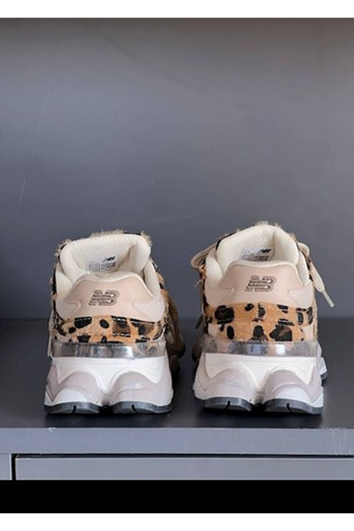 New Balance 9060 Leopar
