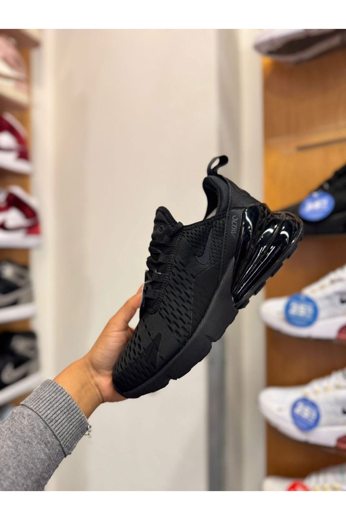 Nike Air 270 Siyah Siyah