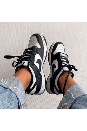 Nike Dunk Siyah Beyaz