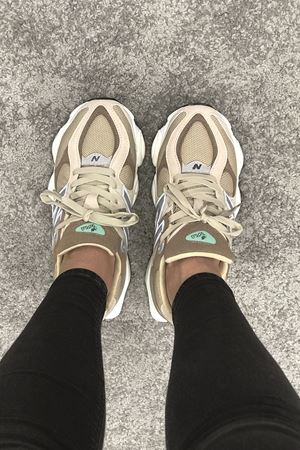 New Balance 9060 Bej Gri Spor Ayakkabı