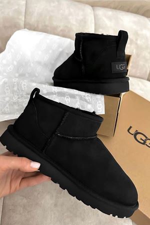 UGG Ultra Mini Siyah