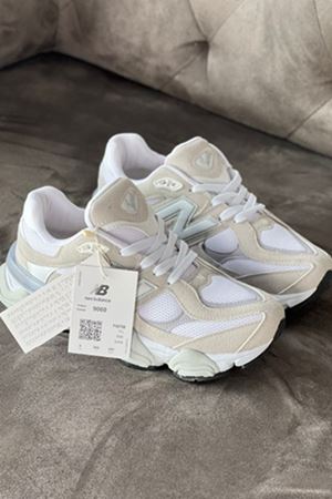 New Balance 9060 Bej Beyaz