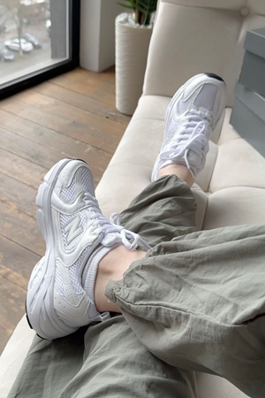 New Balance 530 Beyaz Gümüş Spor Ayakkabı