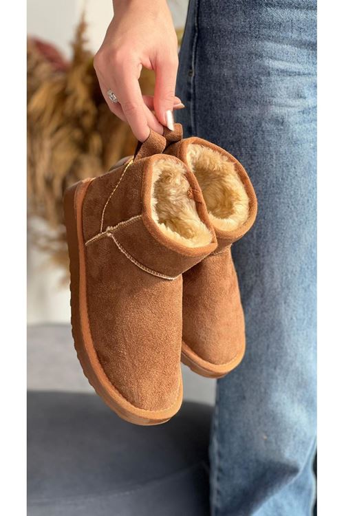 UGG Mini Taba