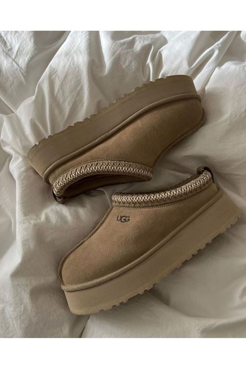 UGG Gondol Koyu Vizon Model Bot 