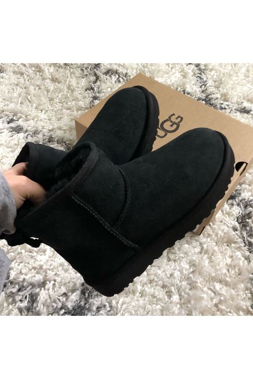 UGG Mini Siyah