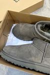 UGG Ultra Mini Gri Bot